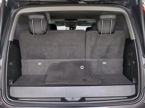 Used 2015 Cadillac Escalade Luxury RWD image 6