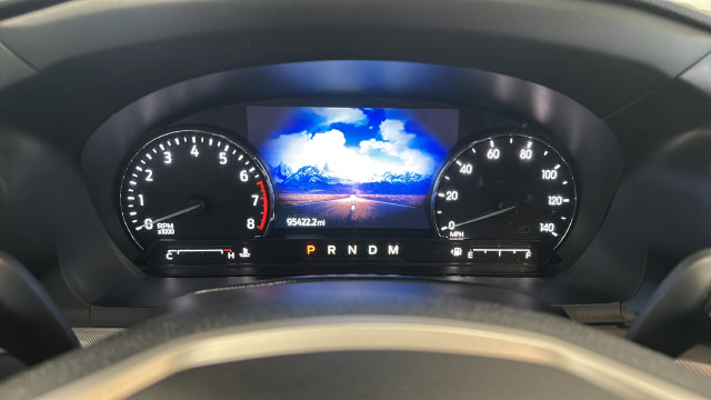 Used 2021 Ford Explorer XLT w/ XLT Sport Appearance Package AWD/4WD image 16