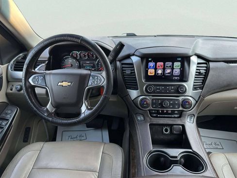 Used 2019 Chevrolet Suburban LT AWD/4WD image 9
