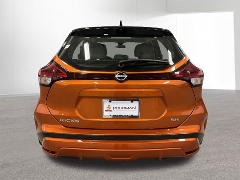 Certified 2023 Nissan Kicks SR w/ SR Premium Package image 34