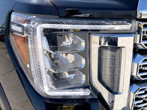 Used 2022 GMC Sierra 3500 Denali image 32