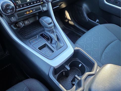 Used 2024 Toyota RAV4 XLE image 25