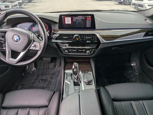 Used 2020 BMW 530i w/ Convenience Package RWD image 15