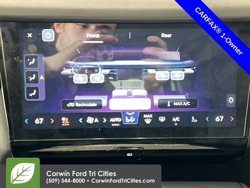 Used 2025 Lincoln Navigator L Reserve image 9