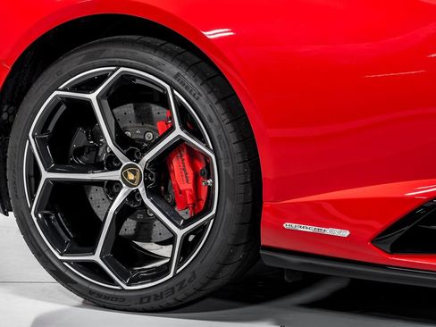 Used 2020 Lamborghini Huracan EVO AWD/4WD image 48