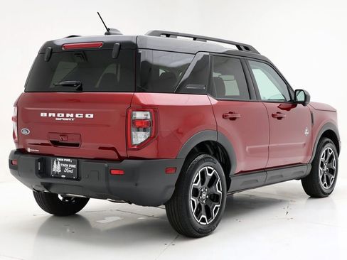 Used 2025 Ford Bronco Sport Outer Banks w/ Outer Banks Tech Package+ image 8