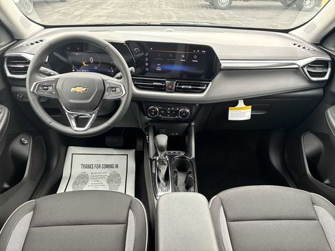 New 2026 Chevrolet TrailBlazer LT w/ Convenience Package AWD/4WD image 19