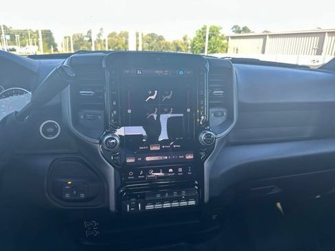 Used 2025 RAM 2500 Tradesman AWD/4WD image 16