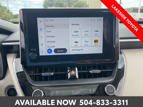 Used 2023 Toyota Corolla Cross XLE w/ Convenience Package AWD/4WD image 34