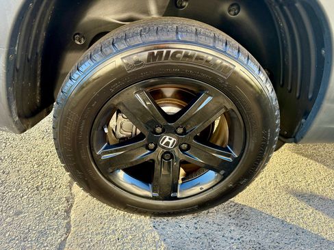 Used 2023 Honda Ridgeline Black Edition image 12