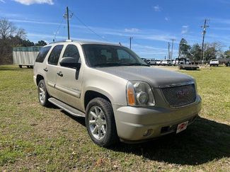 Used 2007 GMC Yukon Denali video 2