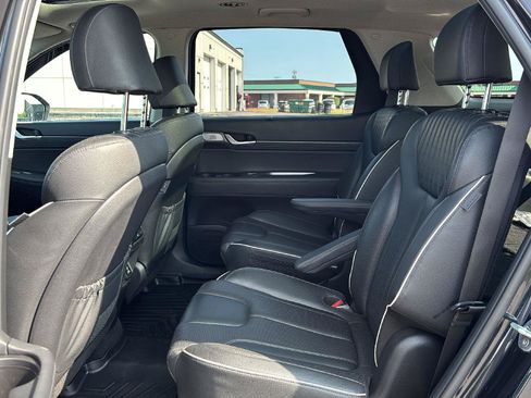 Used 2023 Hyundai Palisade Limited AWD/4WD image 22