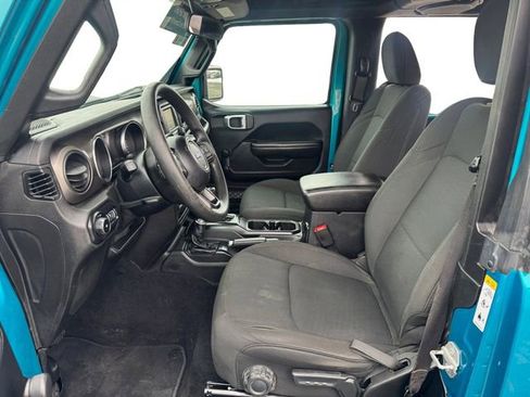 Used 2020 Jeep Wrangler Sport image 10