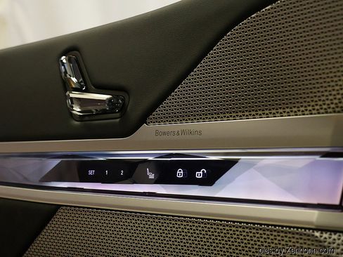 New 2026 BMW i7 xDrive60 w/ Executive Package image 29