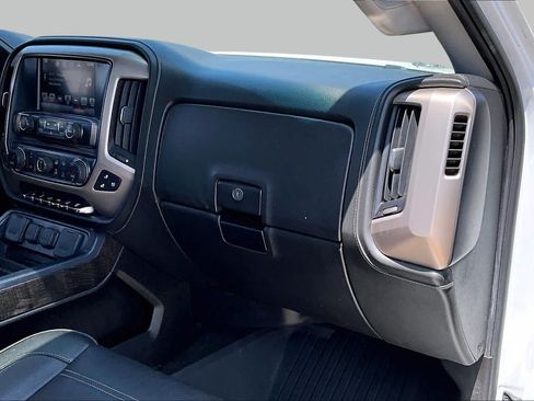 Used 2016 GMC Sierra 3500 Denali w/ Duramax Plus Package AWD/4WD image 18