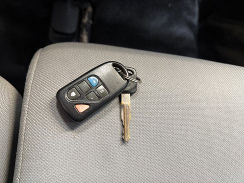 Used 2007 Ford F350 XL image 60