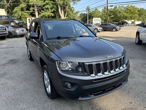 Used 2016 Jeep Compass Sport w/ Power Value Group AWD/4WD image 2