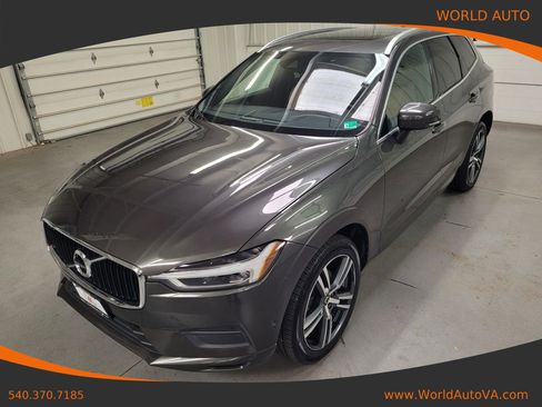 Used 2018 Volvo XC60 T5 Momentum w/ Vision Package image 1