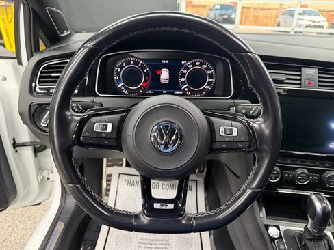 Used 2019 Volkswagen Golf R 4-Door AWD/4WD image 23