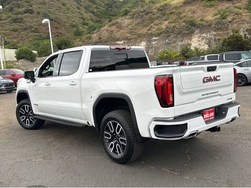 New 2026 GMC Sierra 1500 AT4 w/ AT4 Premium Package AWD/4WD image 3