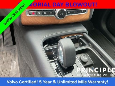 Used 2023 Volvo XC90 B5 Plus w/ Protection Package Premier AWD/4WD image 22