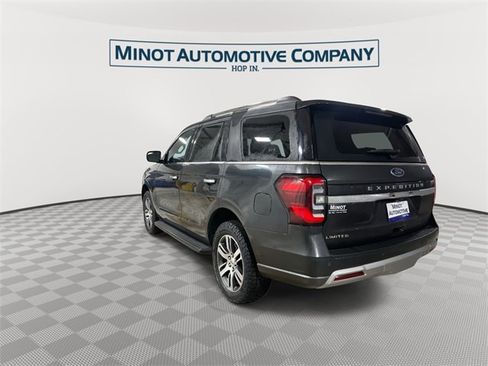 Used 2024 Ford Expedition Limited image 6