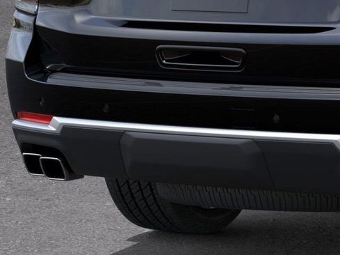 New 2026 Chevrolet Suburban High Country AWD/4WD image 14