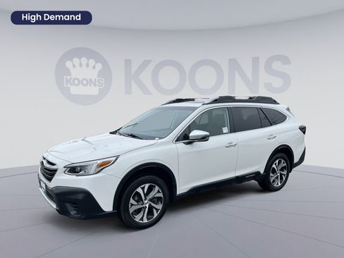 Used 2020 Subaru Outback Touring XT image 1