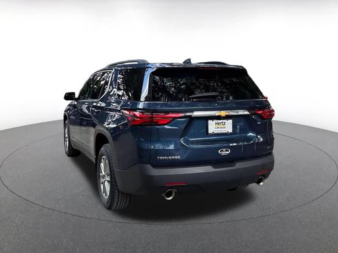 Used 2023 Chevrolet Traverse LT FWD image 5