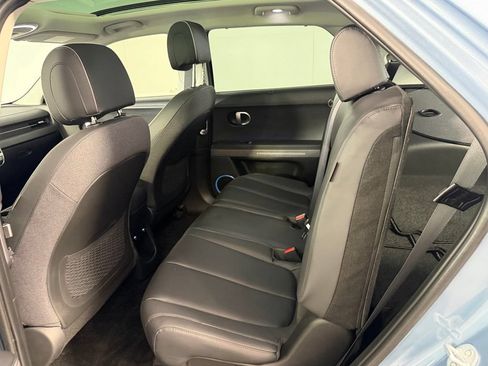 Used 2024 Hyundai Ioniq 5 Limited AWD/4WD image 16
