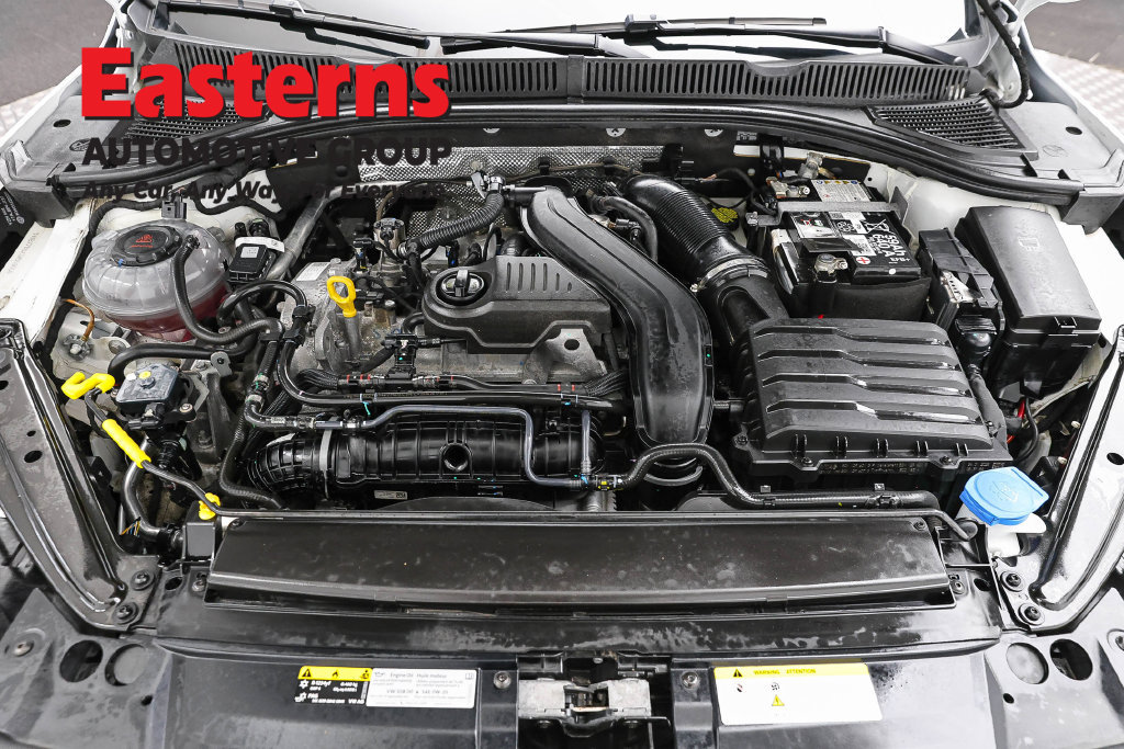 Used 2025 Volkswagen Jetta Sport FWD image 8