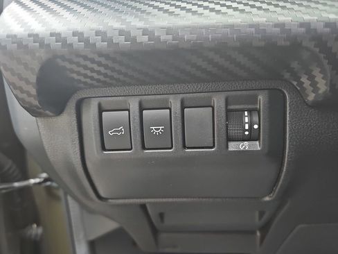 Used 2025 Subaru Ascent Premium AWD/4WD image 24