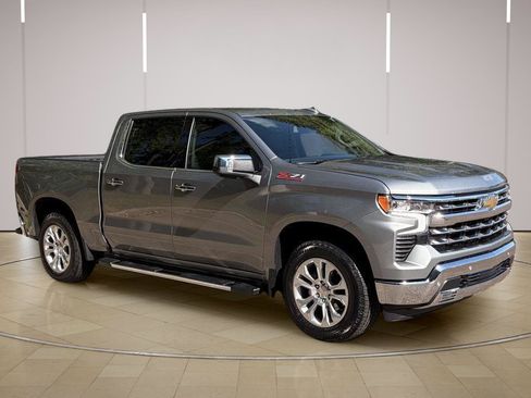 Used 2023 Chevrolet Silverado 1500 LTZ AWD/4WD image 8