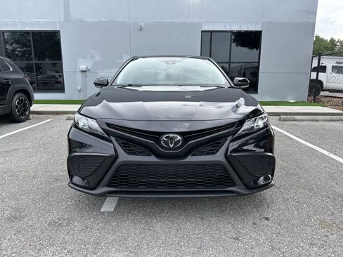 Used 2024 Toyota Camry SE w/ Convenience Package FWD image 12