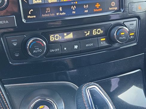 Used 2021 Nissan Maxima SR w/ Sport Mat Group FWD image 18