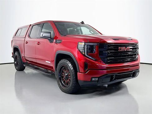 Used 2023 GMC Sierra 1500 Elevation image 3