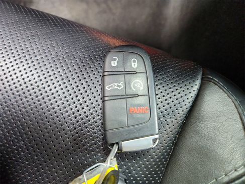 Used 2021 Dodge Charger SXT w/ Leather Interior Group image 31