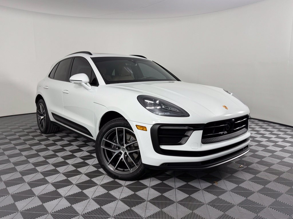 Certified 2023 Porsche Macan Turbo AWD/4WD image 6