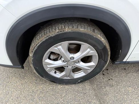 Used 2023 Honda HR-V LX image 15