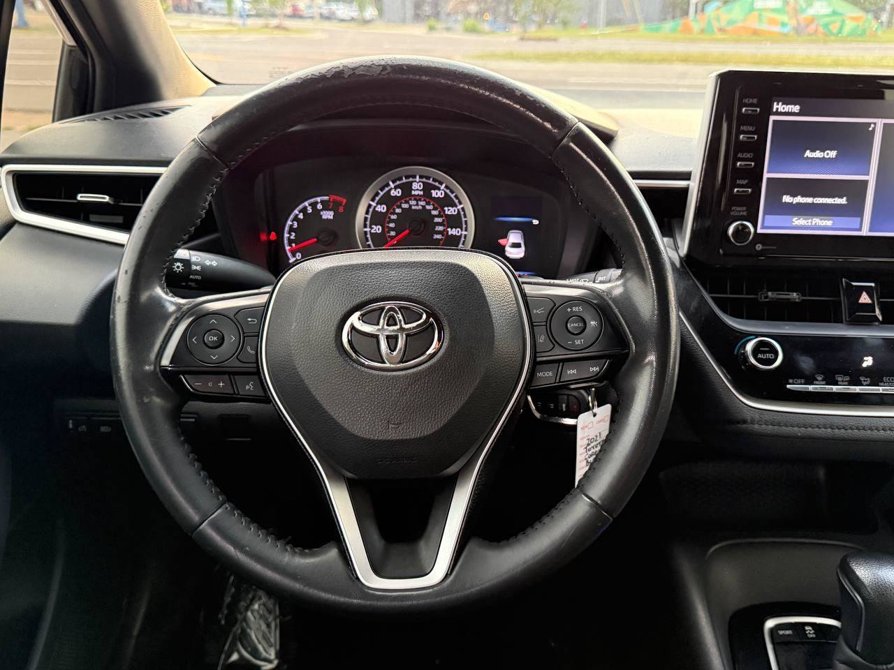 Used 2021 Toyota Corolla SE FWD image 38