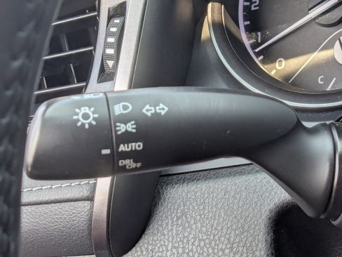Used 2024 Toyota Camry SE w/ Cold Weather Package FWD image 27