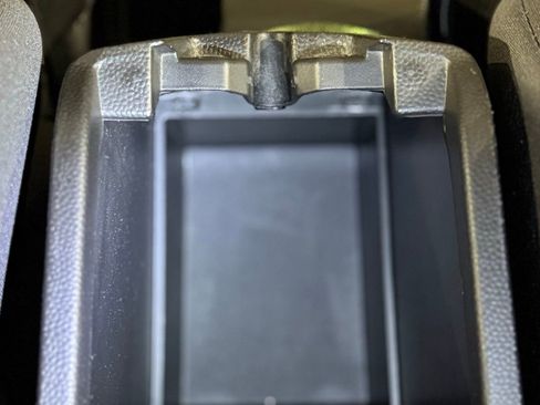 Used 2018 Ford Fiesta SE image 79