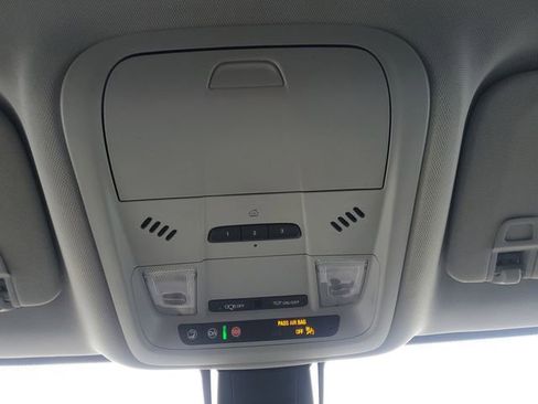 Certified 2022 Chevrolet Blazer LT image 35