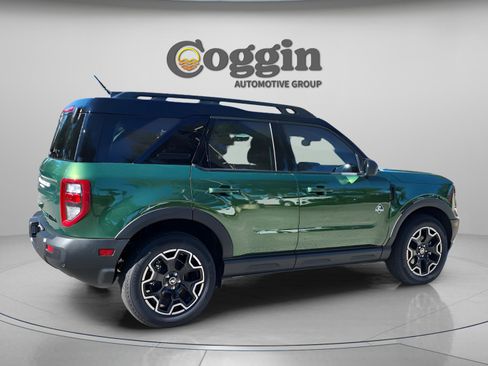 New 2025 Ford Bronco Sport Outer Banks image 5