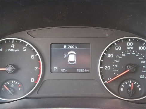 Used 2023 Kia Seltos LX image 20