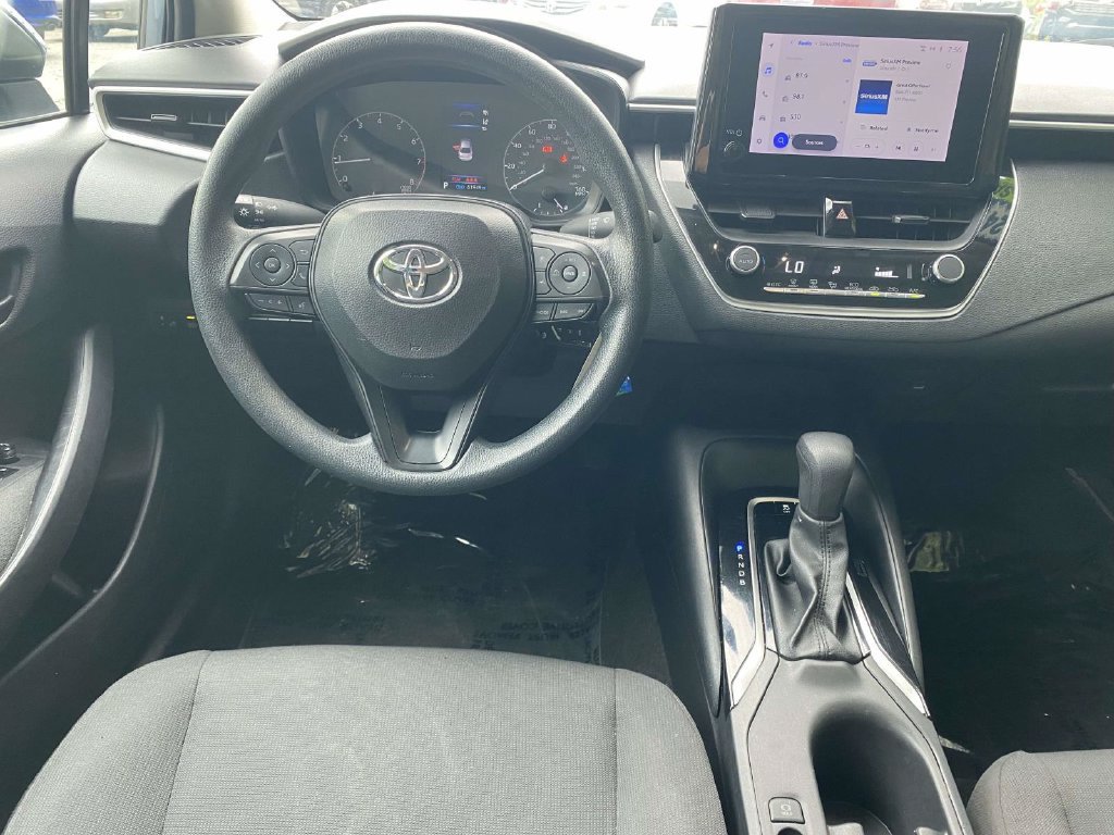 Used 2024 Toyota Corolla LE FWD image 9