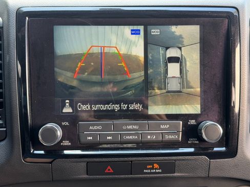 Used 2022 Nissan Frontier Pro-X RWD image 24