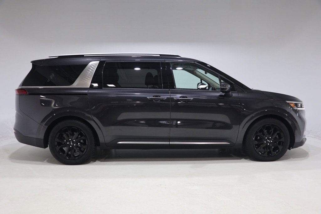 Used 2024 Kia Carnival SX Prestige FWD image 9