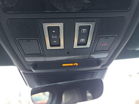 Used 2024 Jaguar F-PACE R-Dynamic S image 24