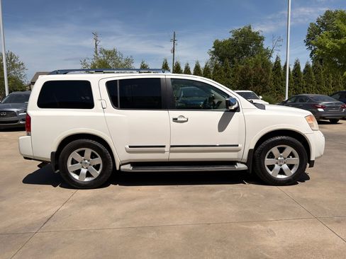Used 2011 Nissan Armada SL image 2